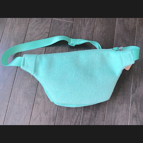 BNWT Stoney Clover Lane Target Collection Terry Cloth Mint Turquoise Fanny Pack - Picture 2 of 3